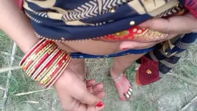 Desi village Bhabhi outdoor hook-up in jungle