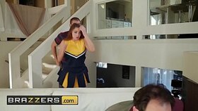 Teenagers like it SUPERB-SIZED - (Gia Derza, Xander Corvus) - Cheeky Cheerleader - Brazzers