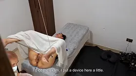 Naive patient gets fucked by her gynecologist for her thrilled vag