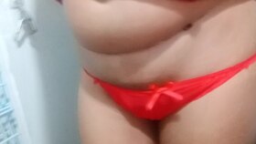 Zaraangle94 has a sizzling solo sesh with her buxomy Indian gf