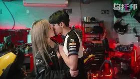 Asian stunner with thick melons takes a gargle humping & explosive jism in her cock-squeezing twat - Psychoporn