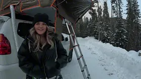 Watch Venessas Butt seduce her sleeping girlfriend with her tent-bound body and dirty talk