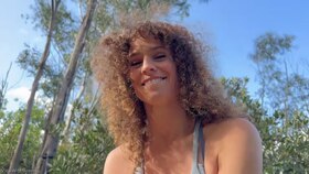 Vibewithmommy and Vibewithnoodles share their huge tits and juicy booties in public POV cage action