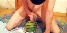 Yam-sized watermelons in insane 2-on-one act!