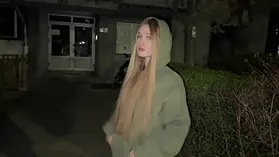 Lucky guy gets to bang the busty pornstar, Comatozze, in public!