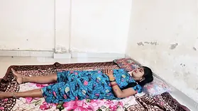 Bhabhi Ji Ko Pel Diya Uski Apartment Me: Desi Aunty and her Asian lover get hardcore with homemade anal action