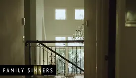 Van Wylde & Penny Barber get down & dirty with their son-in-law at the kitchen counter
