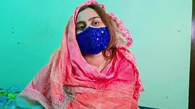 Hot Stepmom Indian Mature Bhabi gets her big ass pounded hard in office bedroom