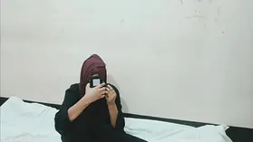 COUPLE VIDX's hot Indian Muslim GF Drills and Roleplays with Big Ass & Desi Blowjob