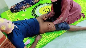 Desi step-mom Desiboy67 craves sonnie XXXL's thick cock in her furry coochie