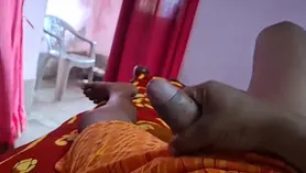 Prayamu11, Indian Aunty, gets her cock-squeezing cootchie poked stiff by Mansion Submissive