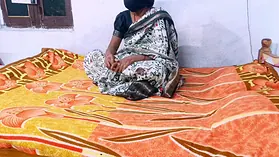 Desi Warm Cpl and YourAnitha share a super-fucking-hot homemade hookup with feetjob, slit gobbling, hand job, and close-