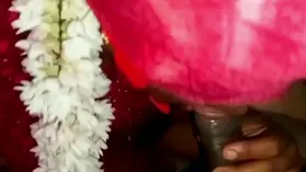Observe Saanthi2, the warm wifey of Vetrivel, get individual in the shower with a fat jizz-shotgun