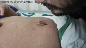 Dhoti Romance turns horny with Mallu Wife's Bellybutton Biscuit Gobble