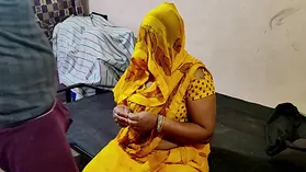 Priyabhaibhi3, the Indian Desi Aunty Plumber, gets down and filthy with her insane vagina