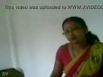 Naughty woman from Nagaon hooks up with a red-hot man for a red-hot pummel sesh