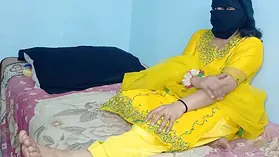 Amrozia and AlexJan in a sizzling homemade rcg intercourse with cock-squeezing fuckbox activity