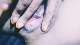Priya69, the new-cummer, gets her new vulva plowed in a super hot desi gonzo urinating vid